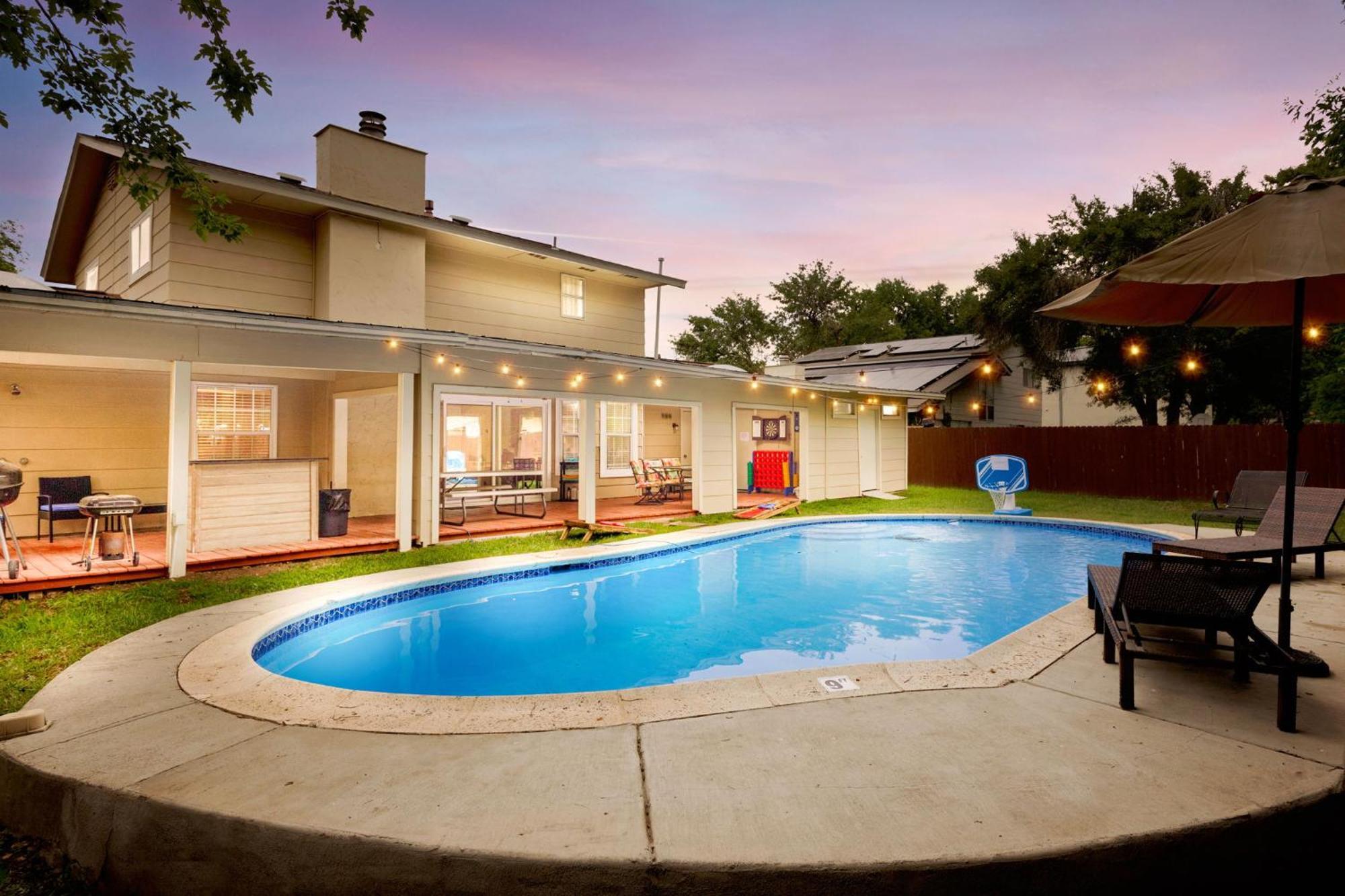 Spacious 4 Bedroom With Pool-Minutes To Seaworld And Lackland Afb 샌안토니오 외부 사진