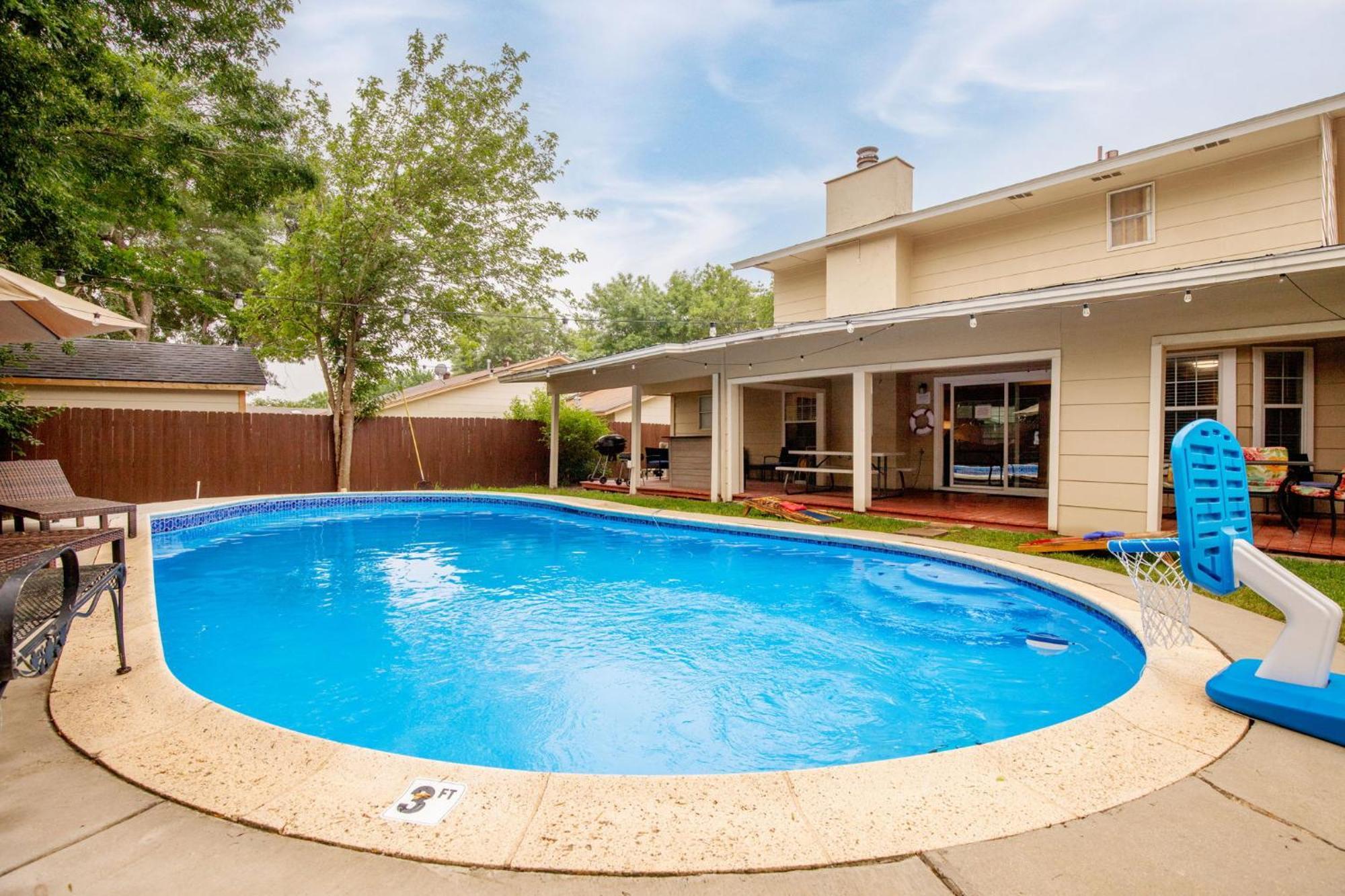 Spacious 4 Bedroom With Pool-Minutes To Seaworld And Lackland Afb 샌안토니오 외부 사진